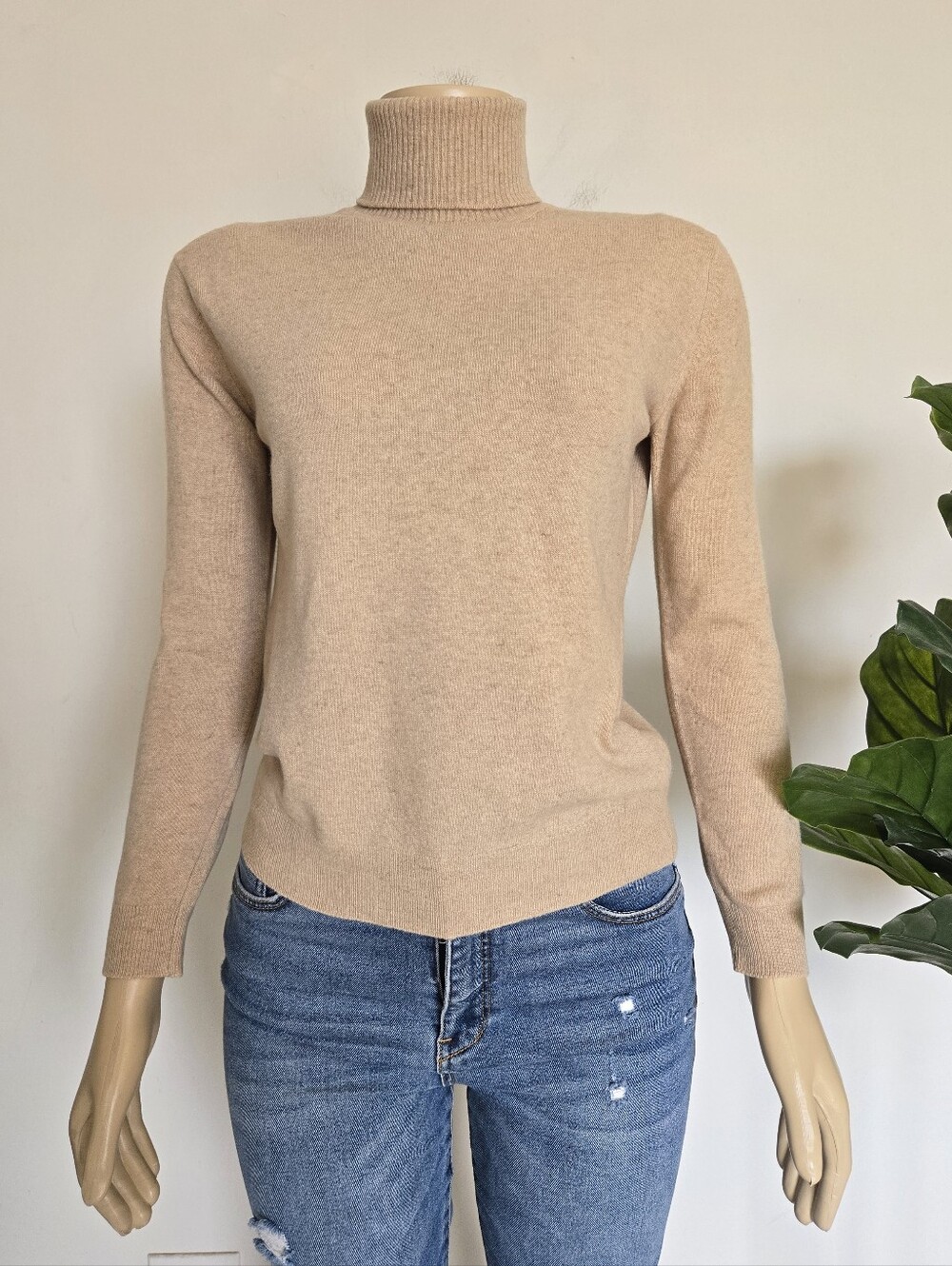 RARE B. Altman & Co. 100% Cashmere Turtleneck Sweater Made in Scotland Size S